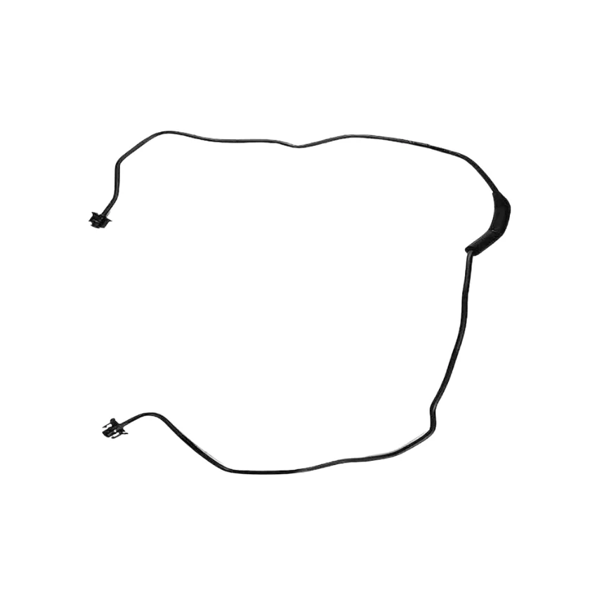 

1863401 CV6Z8B081V CV618C012VF Water Returning Pipe Radiator Overflow Water Hose for Ford Focus mk3 2015