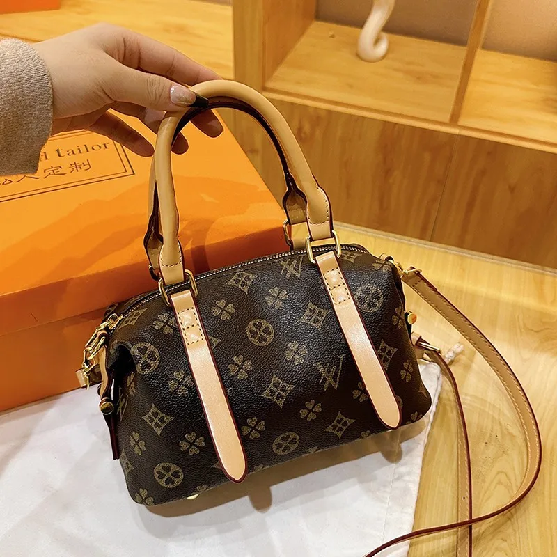 

Сумка-подушка 2025 года, нишевая женская сумка с верхней ручкой, через плечо с цветными блоками, минималистичная пригородная сумка, текстурированная сумка-слинг