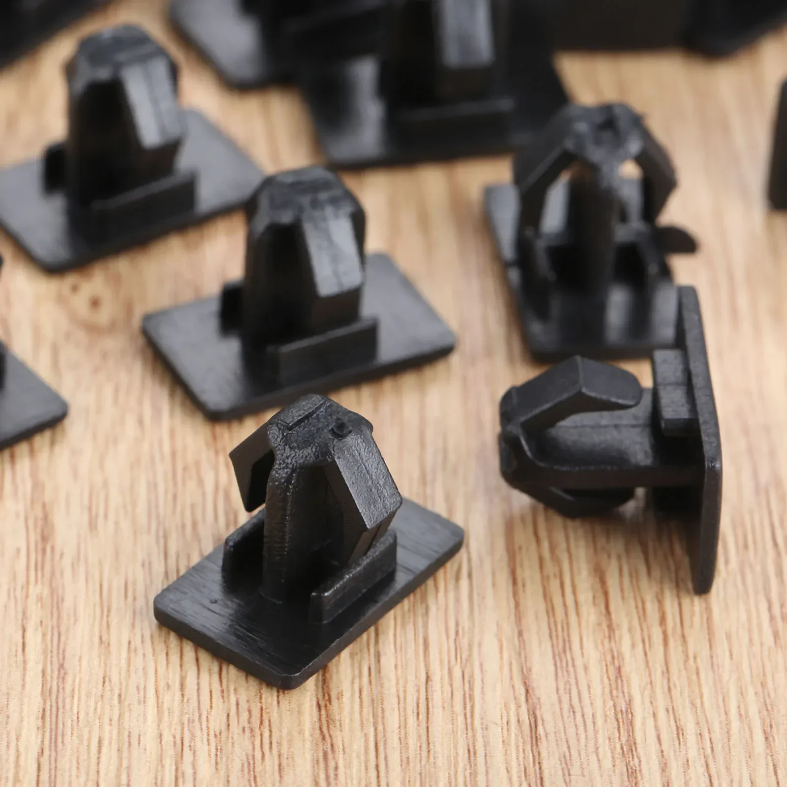 20Pcs Car Mopar Rocker Molding Clips 488001 1BA41AX1AA 20x12mm(L*W) for Chrysler 300 Dodge Charger Magnum 2005-10 Plastic Rivets