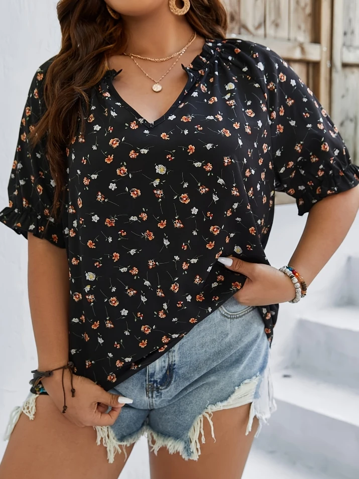 Women Casual Blouses 2024 Summer Autumn Latest Temperament Commuter Top Full Body Printed V-Neck Short Sleeved Loose Fit T-Shirt