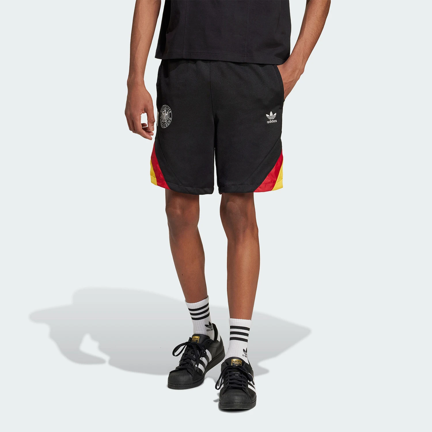 

Adidas Genuine Adidas Originals Men's Germany Team Football Sport Shorts IY7050