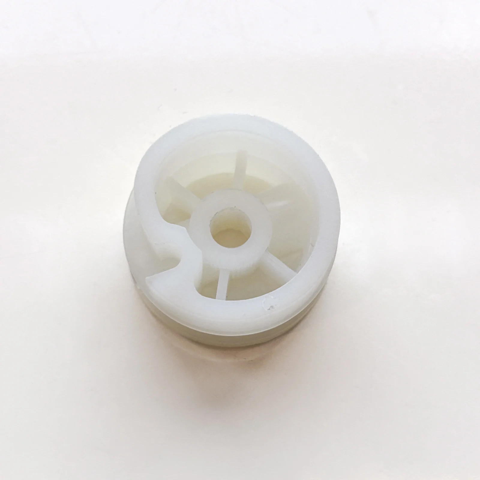 

0667 175060 Шкив намотки для деталей швейной машины Durkopp 869M, 667, 669, 869, 887, 867, 1767, 838M