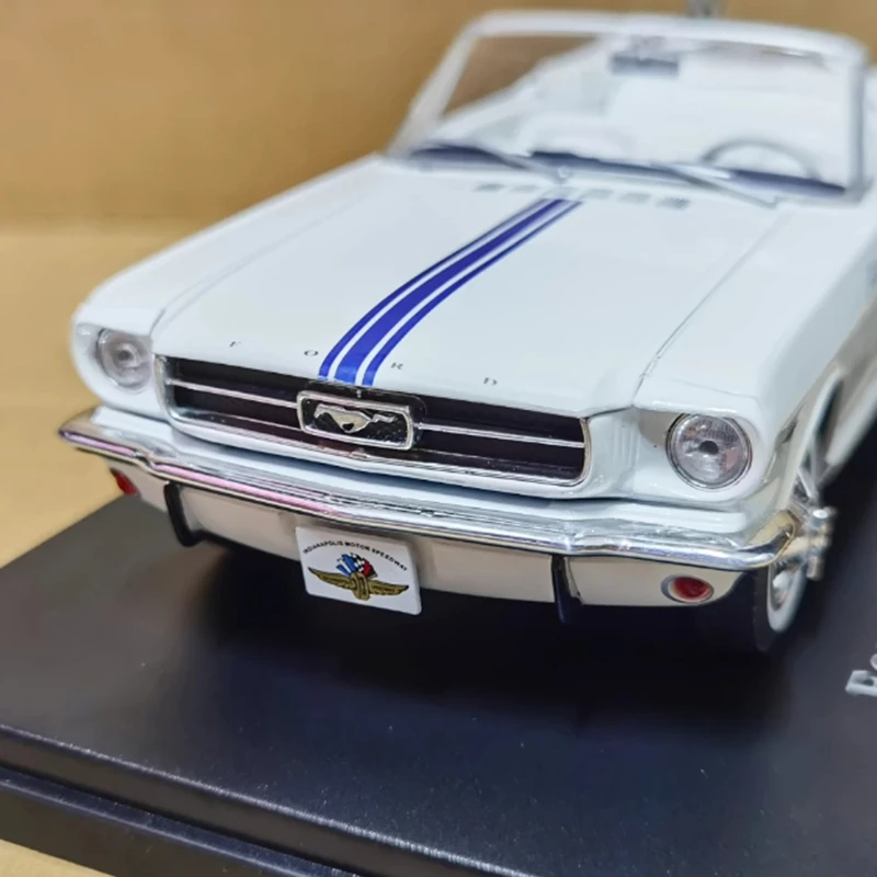 

IXO 1/24 Scale1964 Mustang Alloy Simulation Car Model Static Collection Decorated Holiday Gifts Toys Classic Souvenir Gift