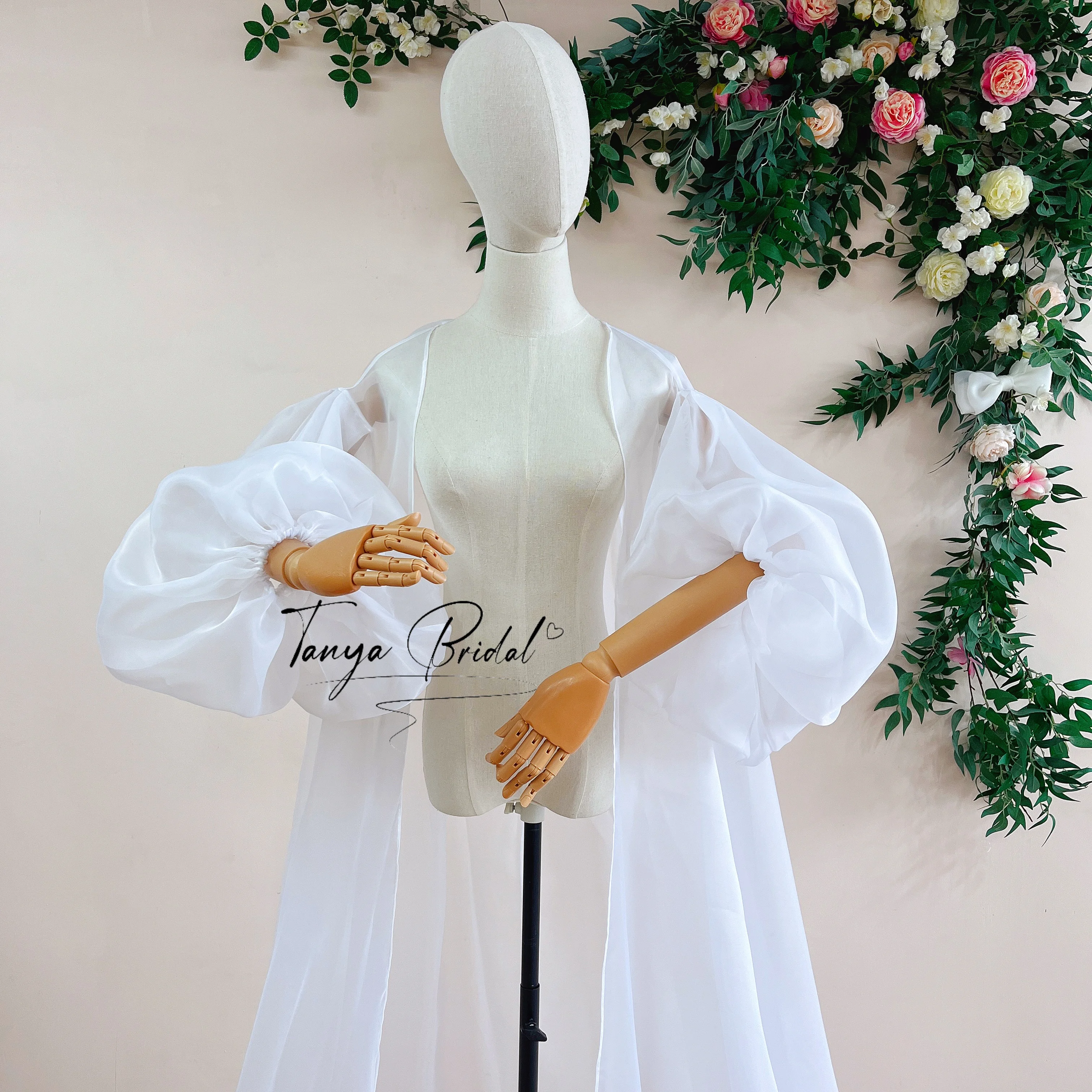 White Bohemian Long Cape Floor Length A-Line Wedding Jacket with Puffy Sleeves Elegant Thick Organza Ruffles for Women