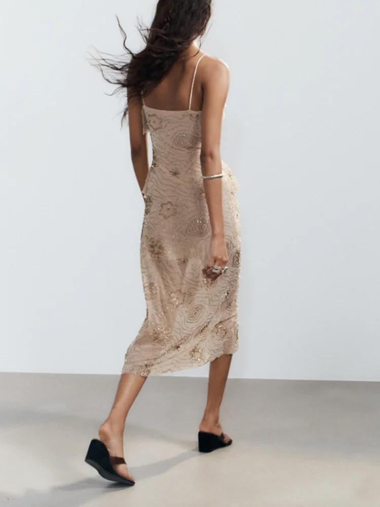 فستان نسائي صيفي عصري مطرز متعدد الطبقات بدون أكمام وصل حديثًا فستان أنيق بحزام رفيع للحفلات