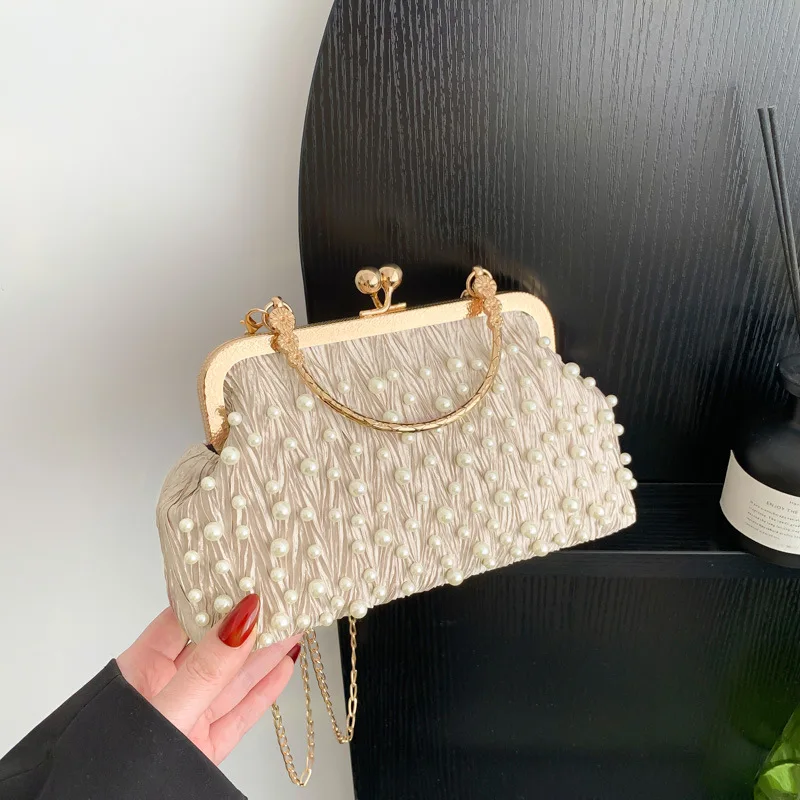 Artificial Pearl Diamond Inlaid Shoulder Bag Metal Chain Messenger Bag Lady Banquet Shell Bag Fashion Evening Handbag 2026