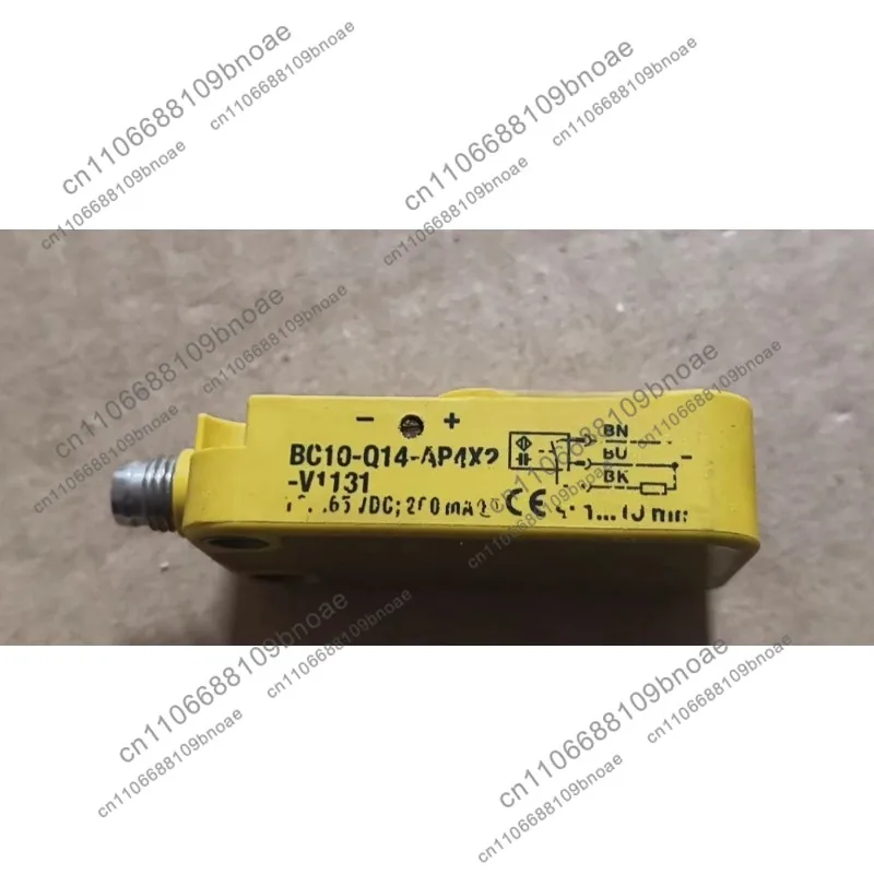 Proximity switch BC10-Q14-AP4X2-V1131, 10-65VDC, 200mA, detection distance 1-10mm, tested OK