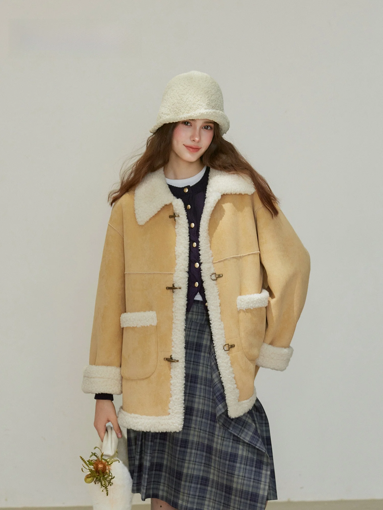 Cindral Damen Langer Wildleder-Mantel mit Fellbesatz, Freizeit-Oberbekleidung, Locker Geschnitten, Polyester-Stoff, Winter-Jacke