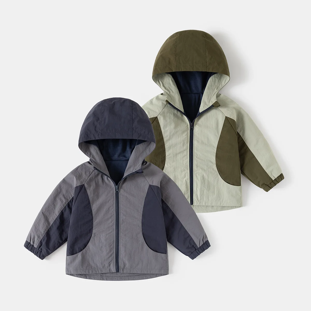 

Детская модная ветровка с капюшоном и лоскутным узором для мальчиков, весенне-осеннее повседневное пальто на молнии, спортивная одежда для детей