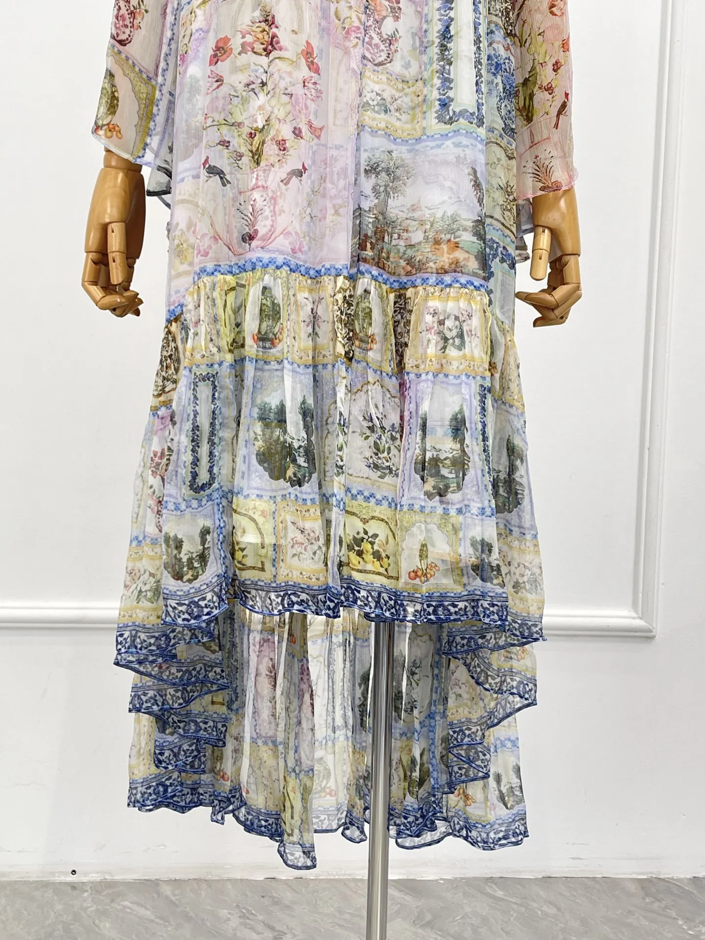 2025 Novo lindo vestido midi com estampa floral verde manga comprida ombro de fora