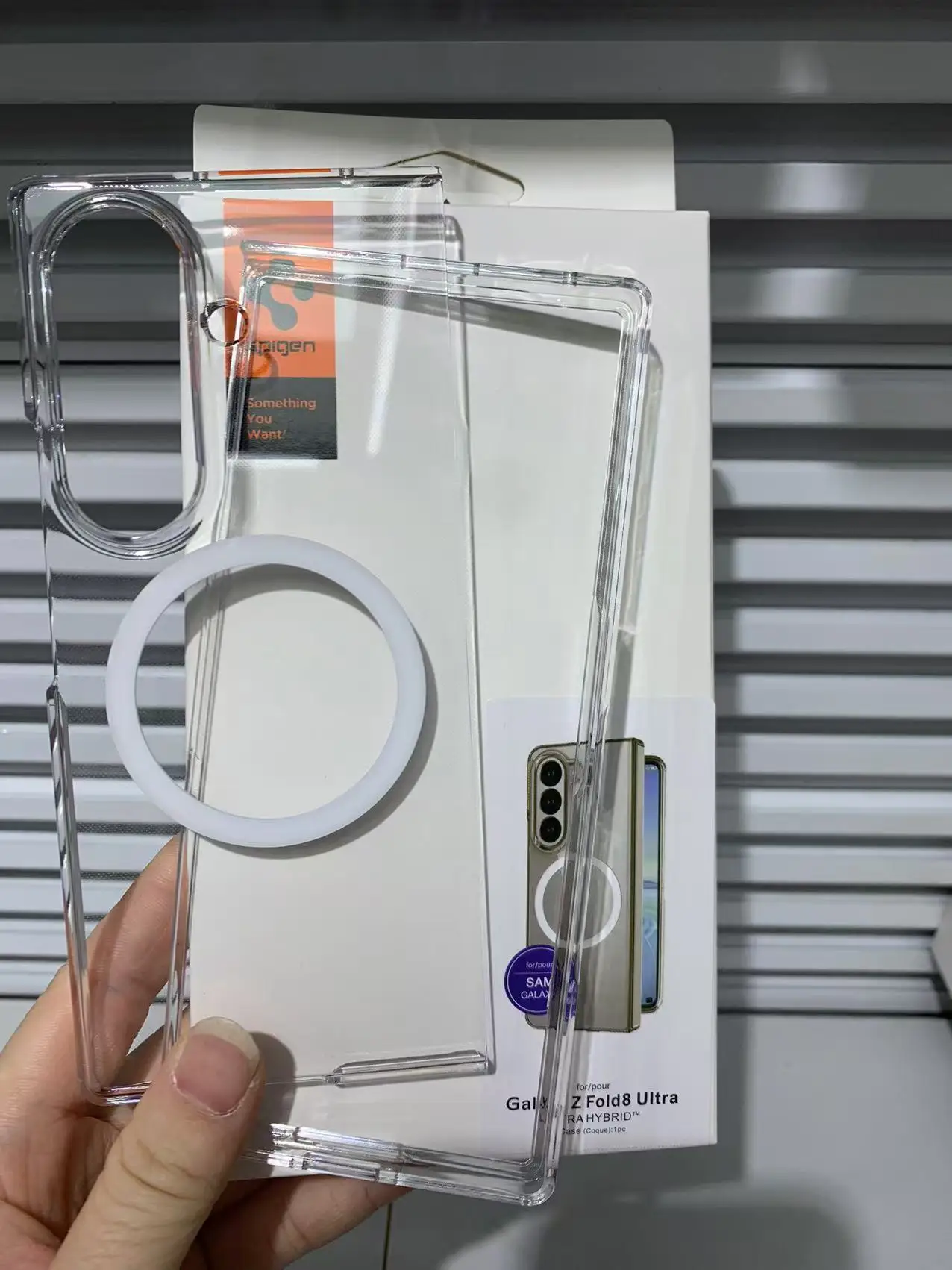 Spigen Przezroczyste Etui PC z MagSafe do Samsung Galaxy Z Fold 8 Ultra 7 6 5, Ultracienkie, Odporne na Wstrząsy, Twarde Etui na Z Fold7 — zdjęcie produktu 5