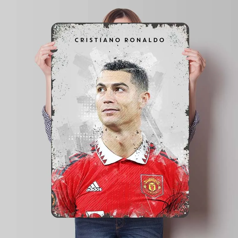 Cristiano Ronaldo Metal Poster Soccer Sports Custom Signs Vintage Home Decor Items Metal Tin Sign for Wall Art Decoration Retro