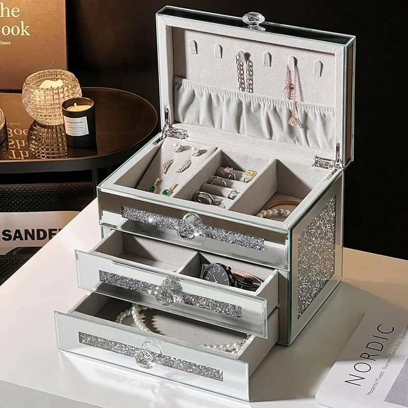 A High end exquisite large capacity necklaces, earrings, jewelry, multi-layer jewelry boxes, and new styles.