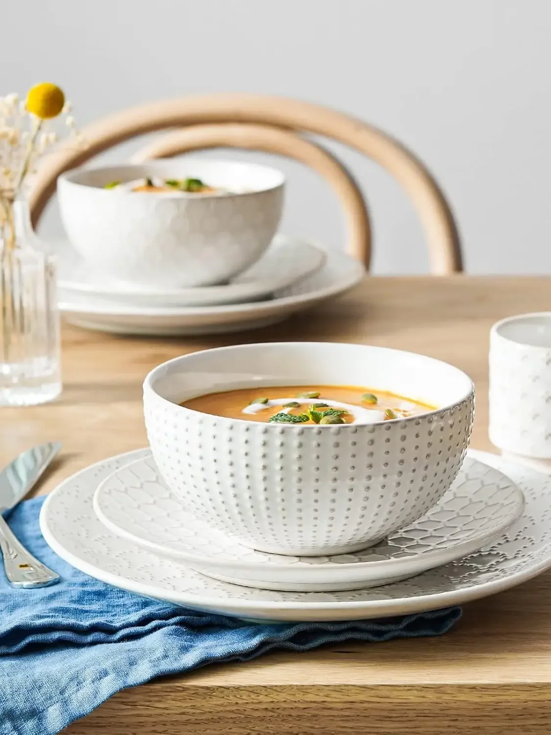 Ceramic Dishes Set for 4, 16 Piece Kitchen Dinnerware Set with Mugs, Embossed Plates and Bowls Sets, Microwave & Dishwasher Safe