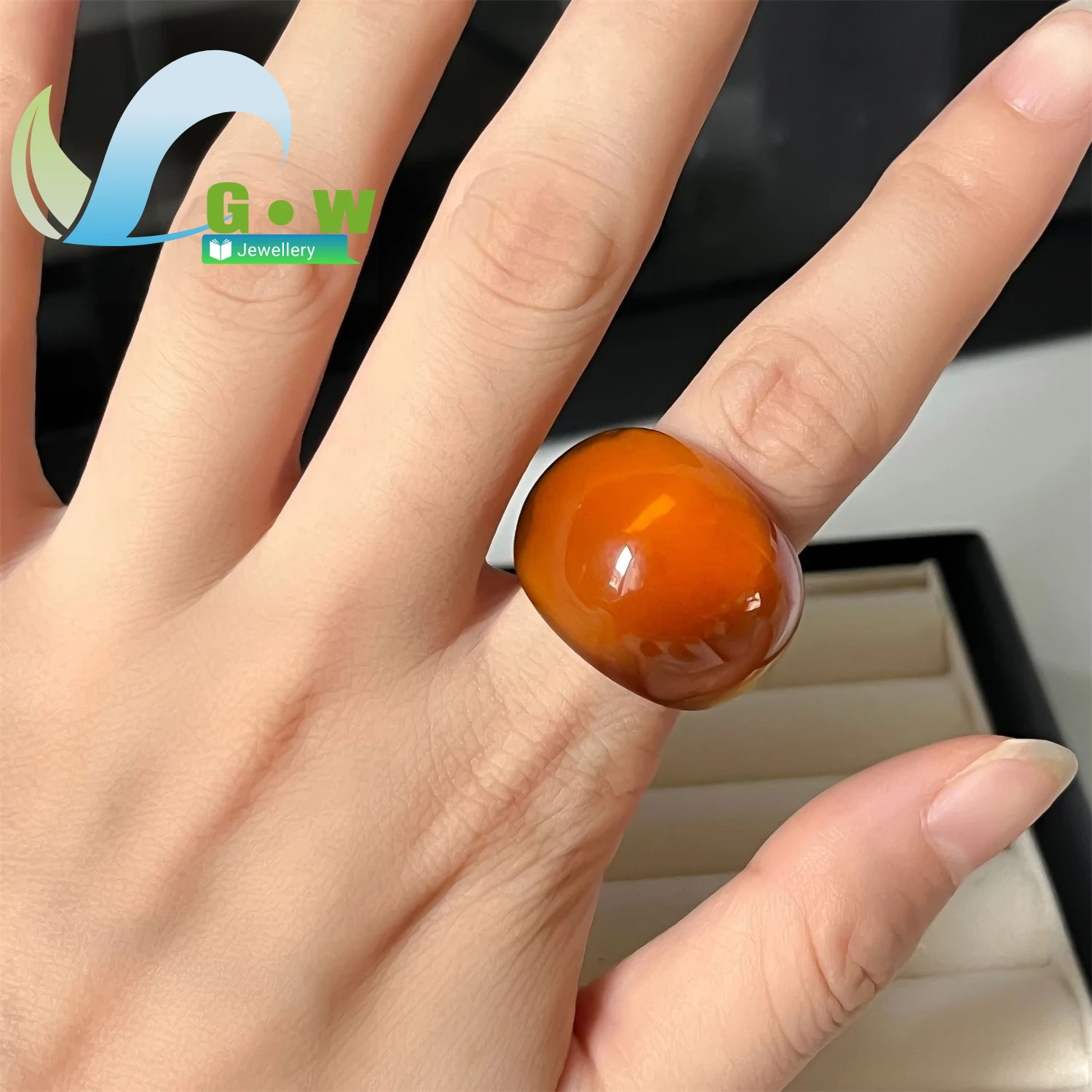 خاتم راتينج فريد للنساء تصميم هندسي بسيط قابل للتعديل بيان البنصر خاتم هدايا مجوهرات أنيقة لعيد ميلادها P