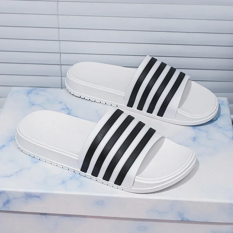 حجم كبير الرجال النعال المنزل داخلي الذكور لينة مريحة حمام النعال الرجال إيفا شقة سميكة منصة في الهواء الطلق صنادل شاطئ الصيف