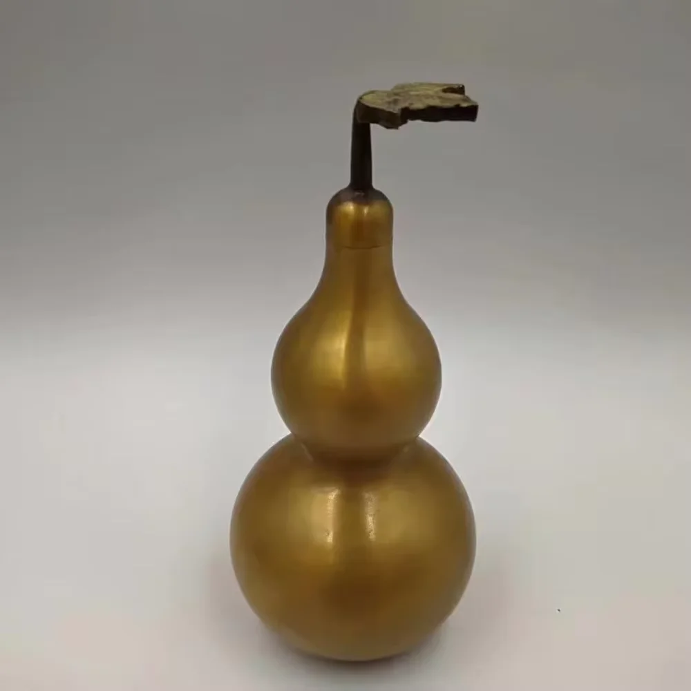 China Pure Color Yellow Gossip Copper Bottle Gourd Statue