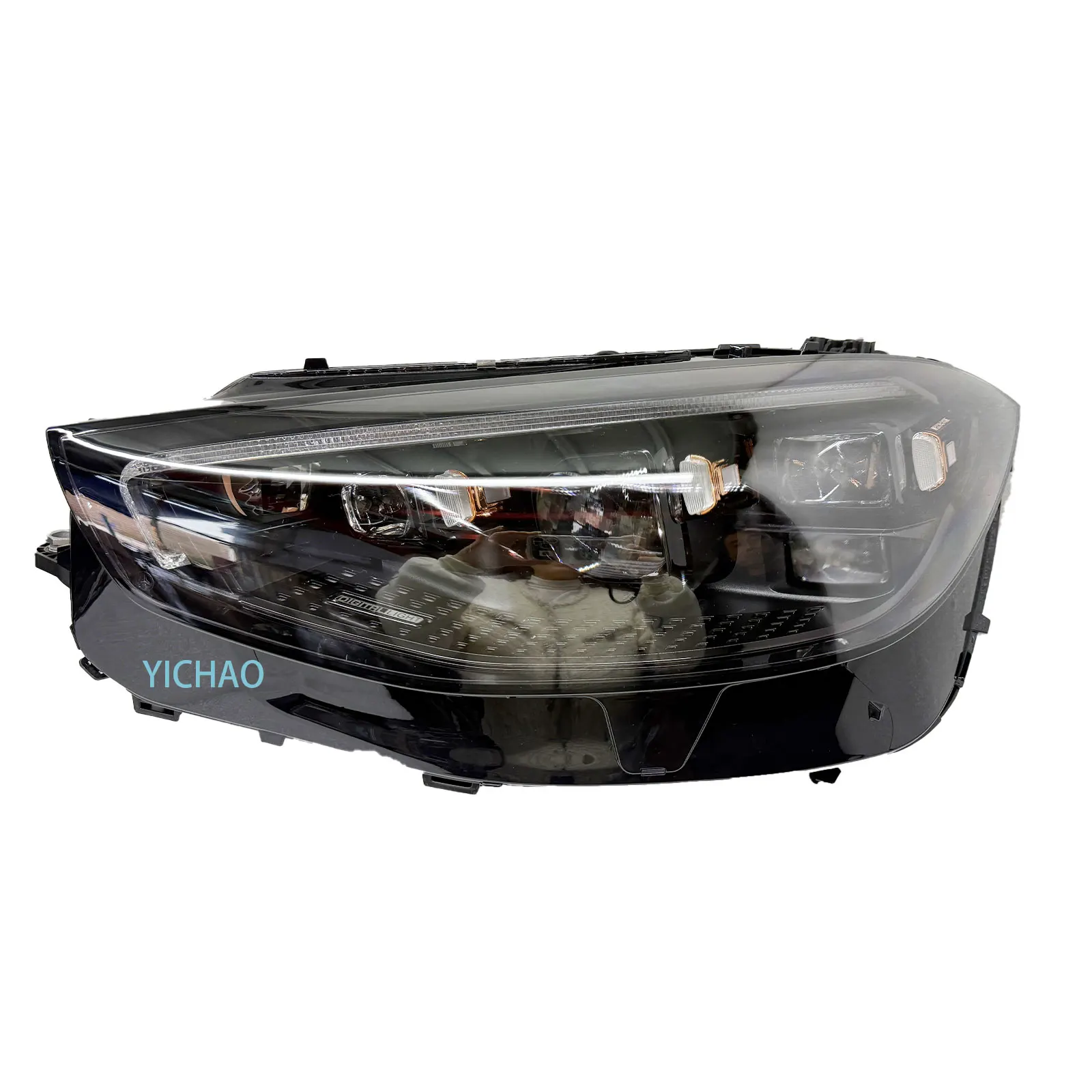 ForM Ercedes  Gold Badge Digital Light LED Matrix Headlight for S-Class S480 S680 GLS600 Welcome Meteor Shower