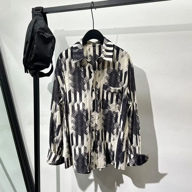 

Spring Autumn Geometric Contrast Print Long Sleeve Shirt Men Stylish Top