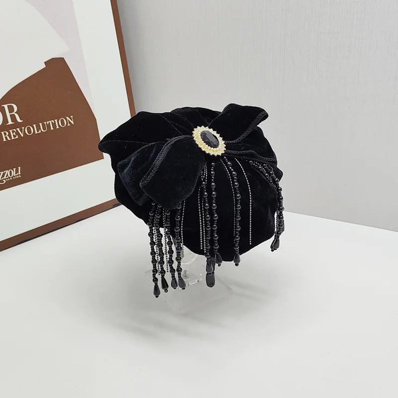 

Элегантный французский женский головной убор-фасцинатор 2026 года: оригинальный дизайн, черный бархат, широкая повязка для волос, бисер, кисточки, банты, для вечеринок