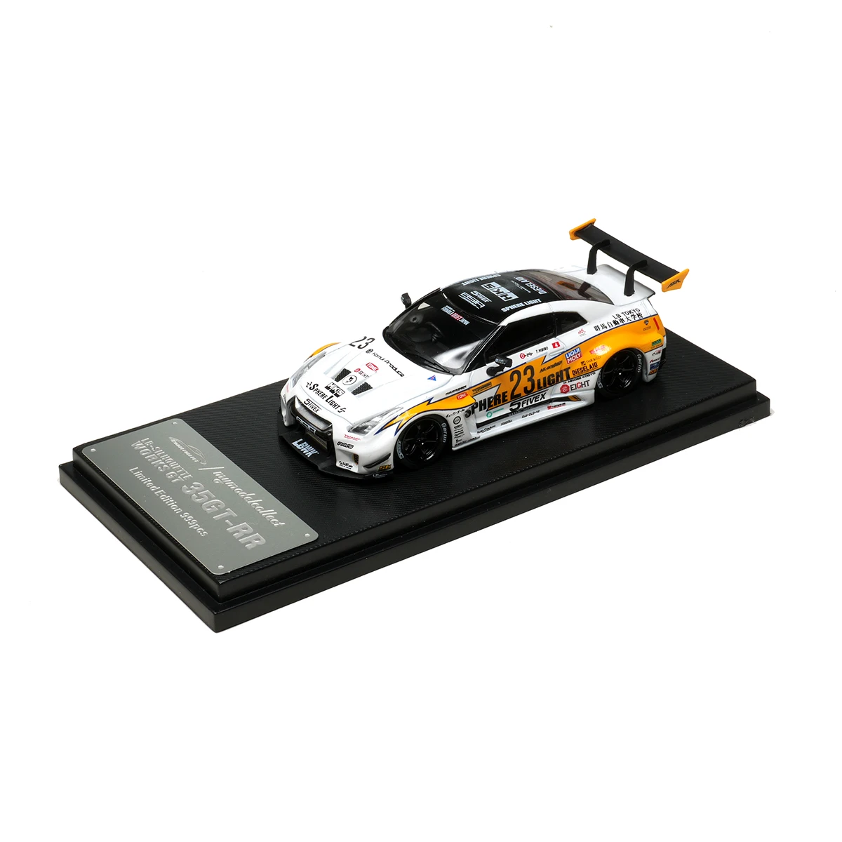 MC In Stock 1:64 LBWK GTR R35 White Flash 23 1.5 3.0 35GT-RR Diecast Diorama Car Model Collection Toys