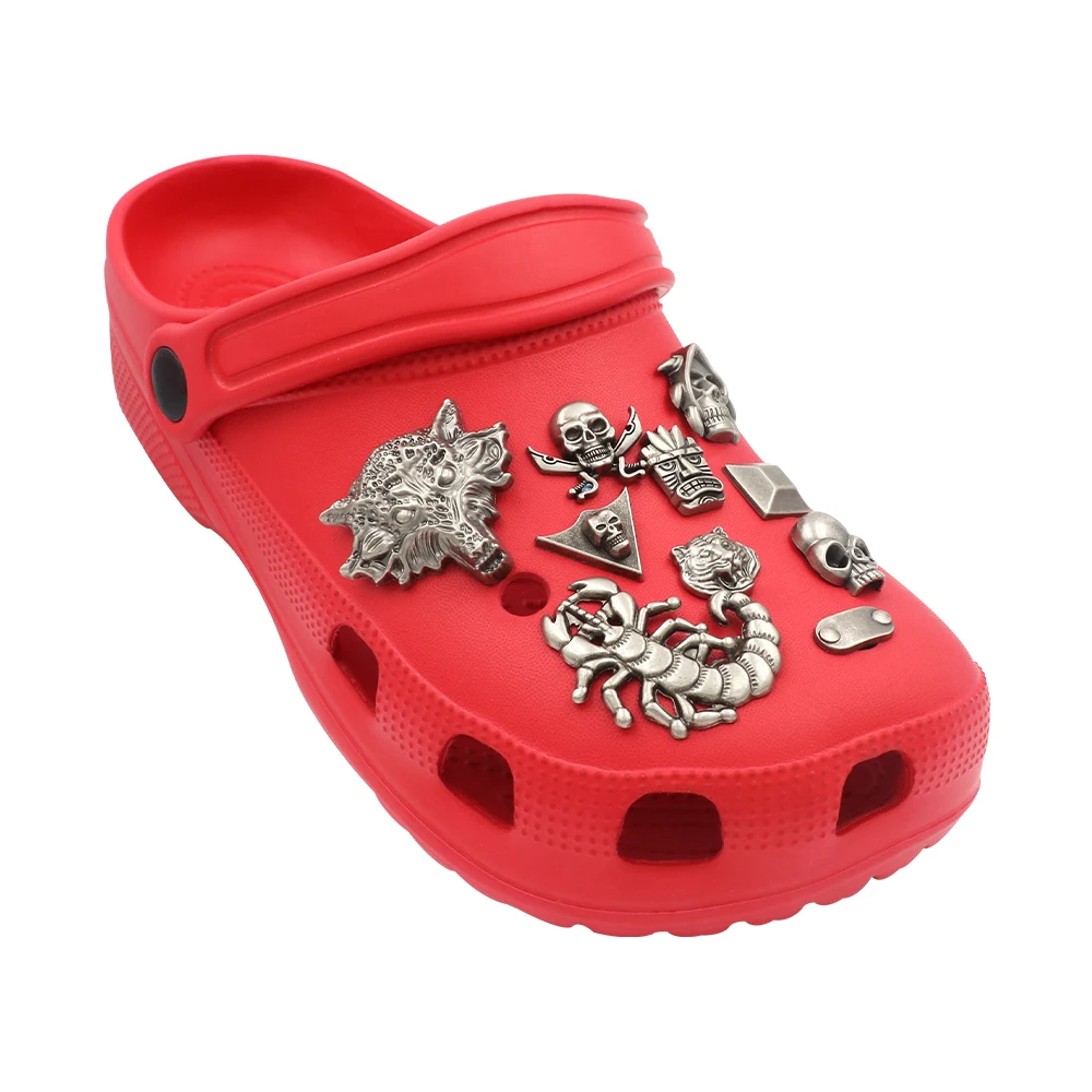 33 Pcs Punk Shoe Accessories Silvery Primitive Man Skeleton Sacrifice Diamond Ellipse Metal Decorations Buckles Breloque Enfant