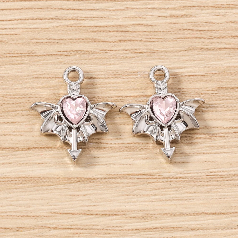 Tusember 5 Stück Gothic Kristall Metall Herz Flügel Charms Anhänger für Halsketten Ohrringe Armbänder DIY Schmuckherstellung Zubehör – Detail 9