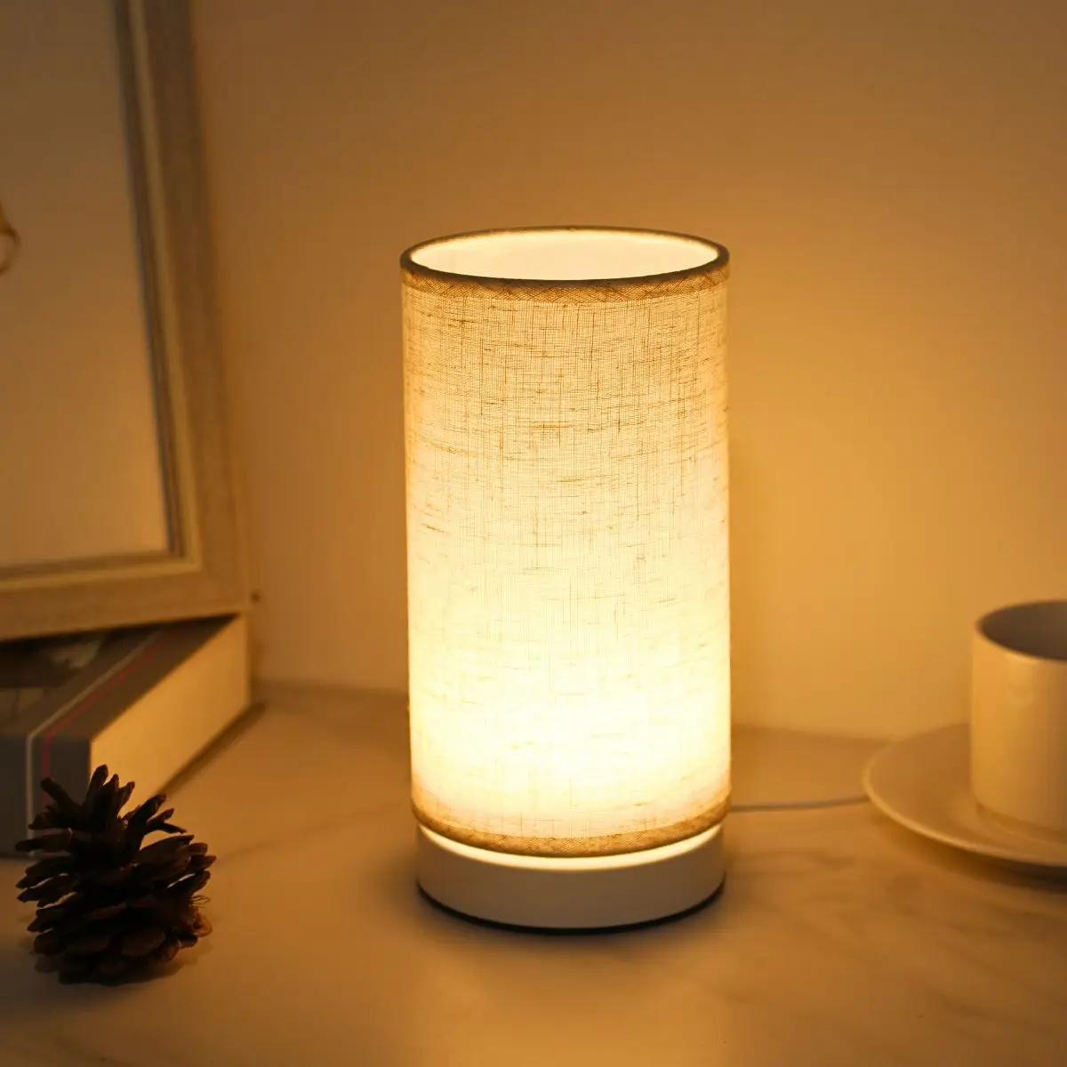 1pc Modern Minimalist Round Fabric Table Lamp, Warm Flicker‑Free Light, Compact and Elegant, Decoration for Bedroom image 2
