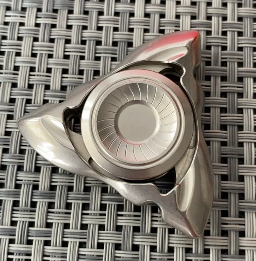 Used EDC Iron Chamber Faiz Stress Relief Toy Haptic Spinner Fingertip Gyroscope Decompression Toys