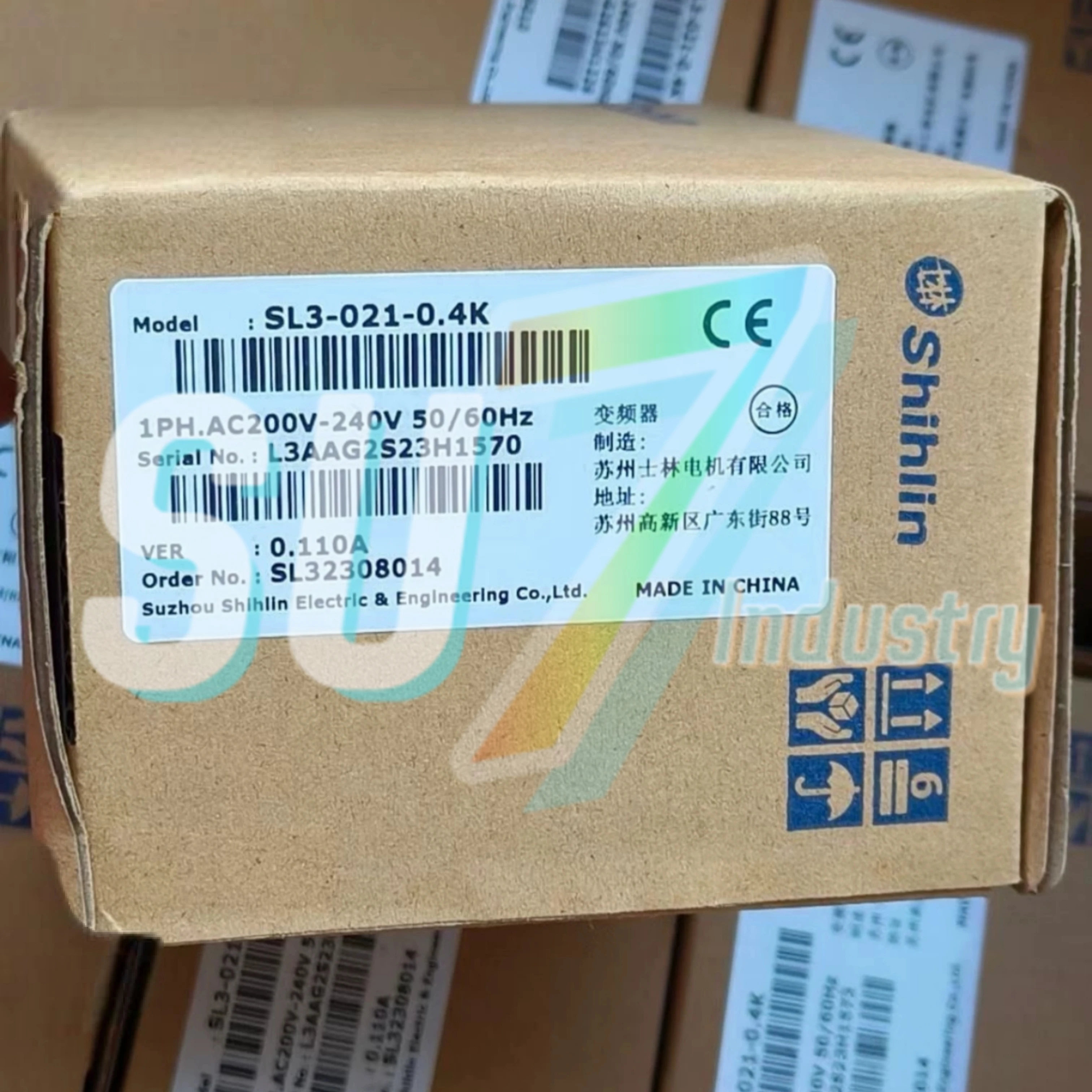 SL3-021-0.4K SL3-021-0.75K SL3-021-1.5K محول التردد 100% جديد