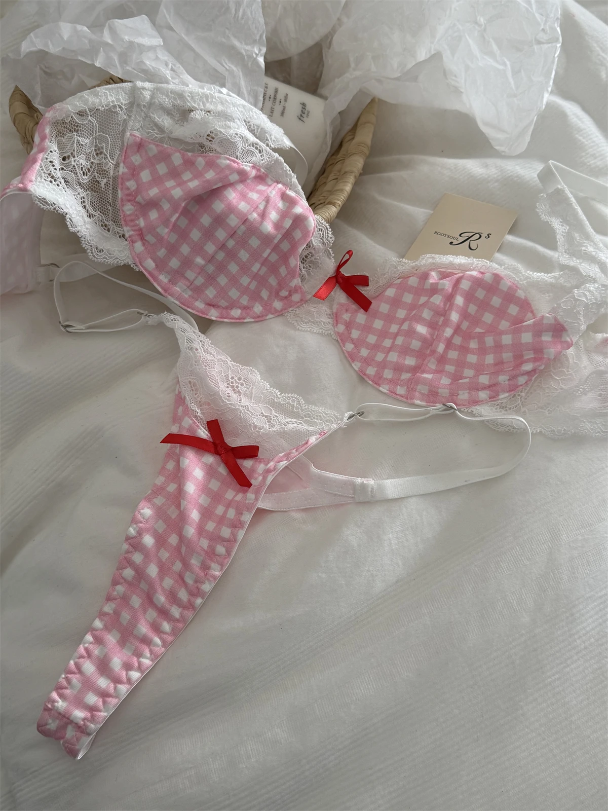 

Бюстгальтер в клетку, нижнее белье, женское маленькое свежее нижнее белье с бантом, поддерживающее нижнее белье, трусы, комплекты больших груди, небольшой комплект с бюстгальтером