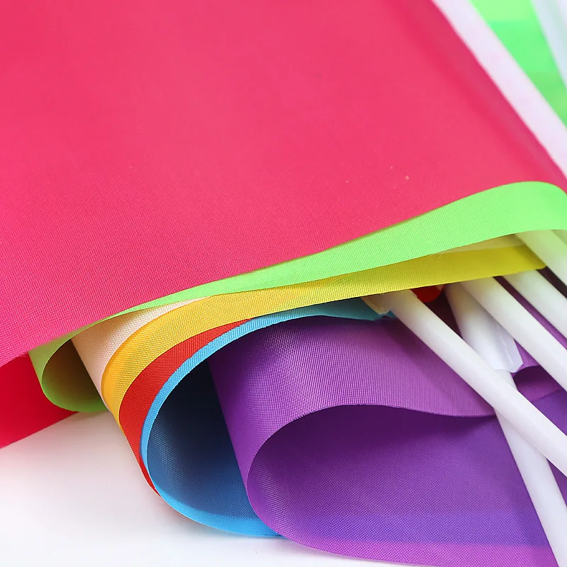 EOODLOVE 14*21cm Solid Color Handheld Plastic Flagpole Flag 10/20/50 Pcs Small for Outdoor Celebration Events