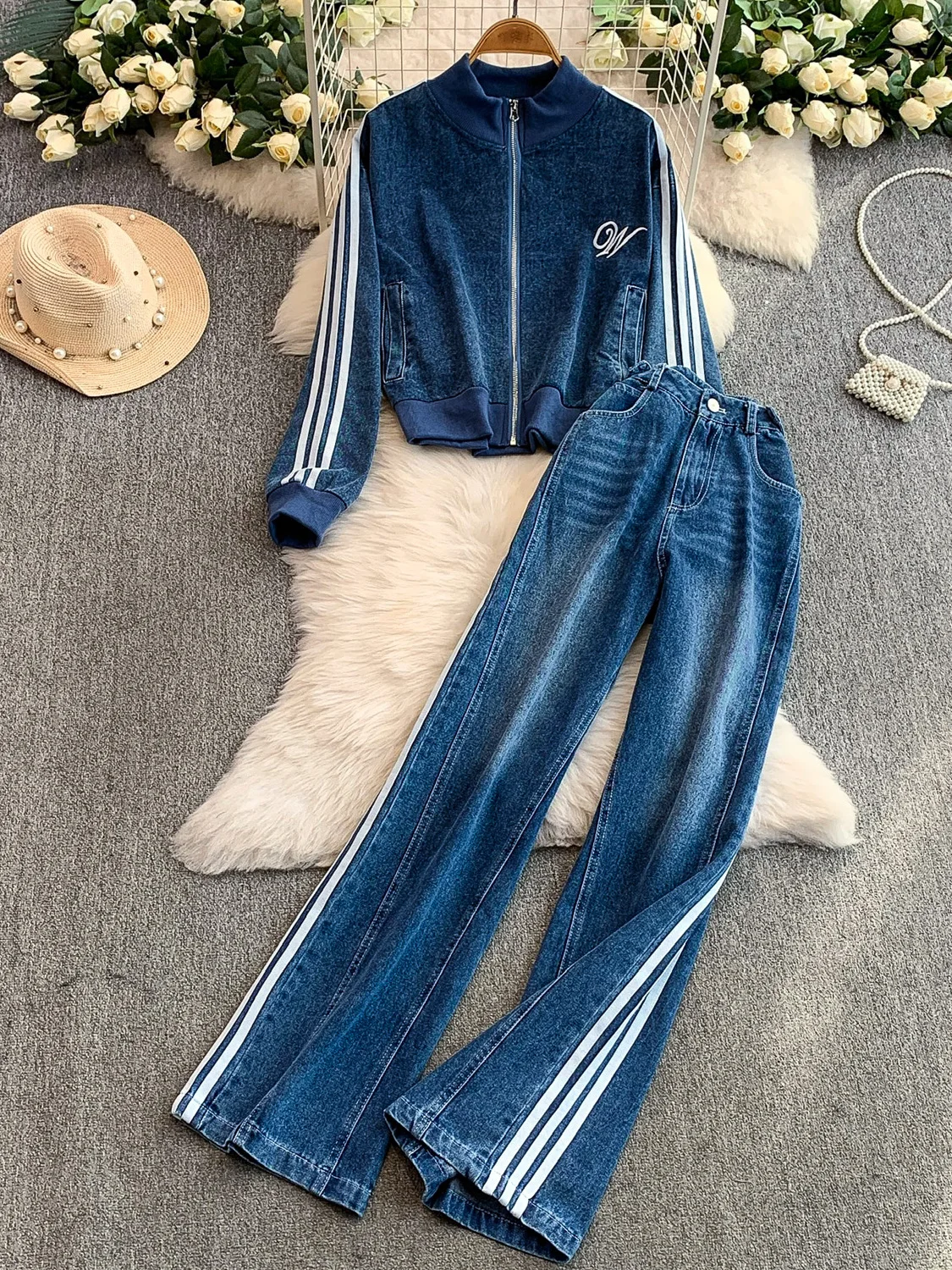 

Retro Embroidered Stand Collar Zipper Denim Jaet And High Waist Slim Fit Wide Leg Pants Two Piece Set Faionable Outerwear