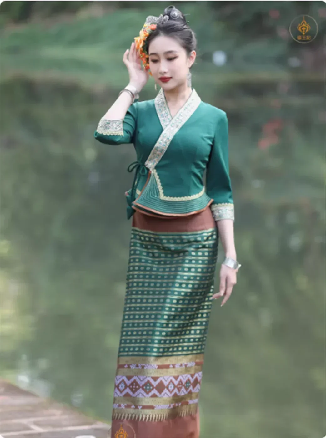 Dai traditional ethnic clothing women's set embroidered spring and summer mid sleeve skirt