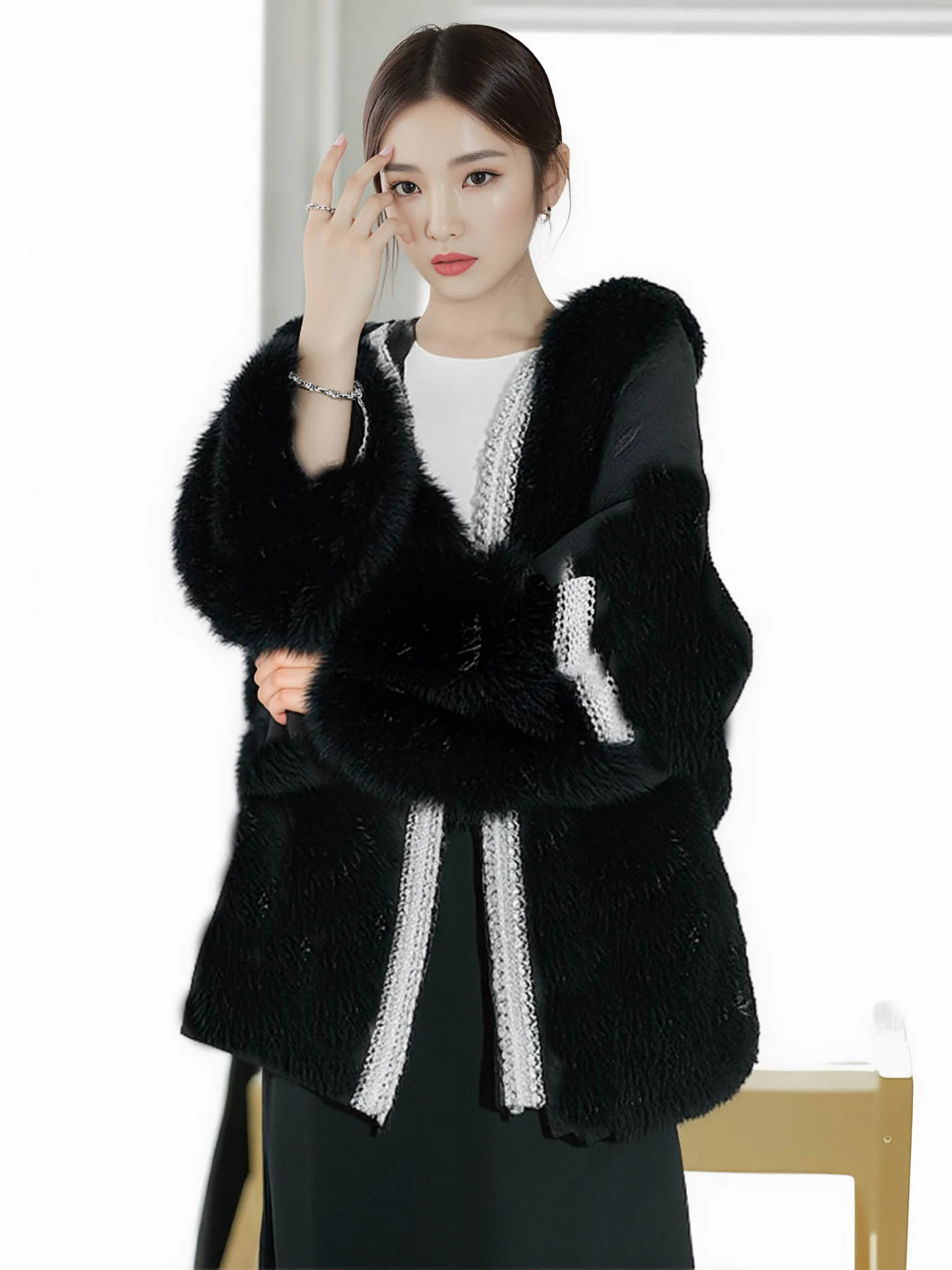 Il nuovo cappotto invernale da donna in pelliccia simile a volpe Haining del 2025, un top in pelliccia monopezzo con un look giovane in stile chanel