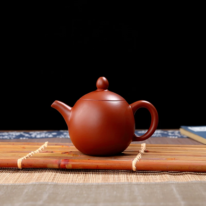 

120ml 9-hole Yixing Handmade Red Clay Teapot / Xishi Longdan Teapot/filtered Small Bubble Teapot 11x8cm