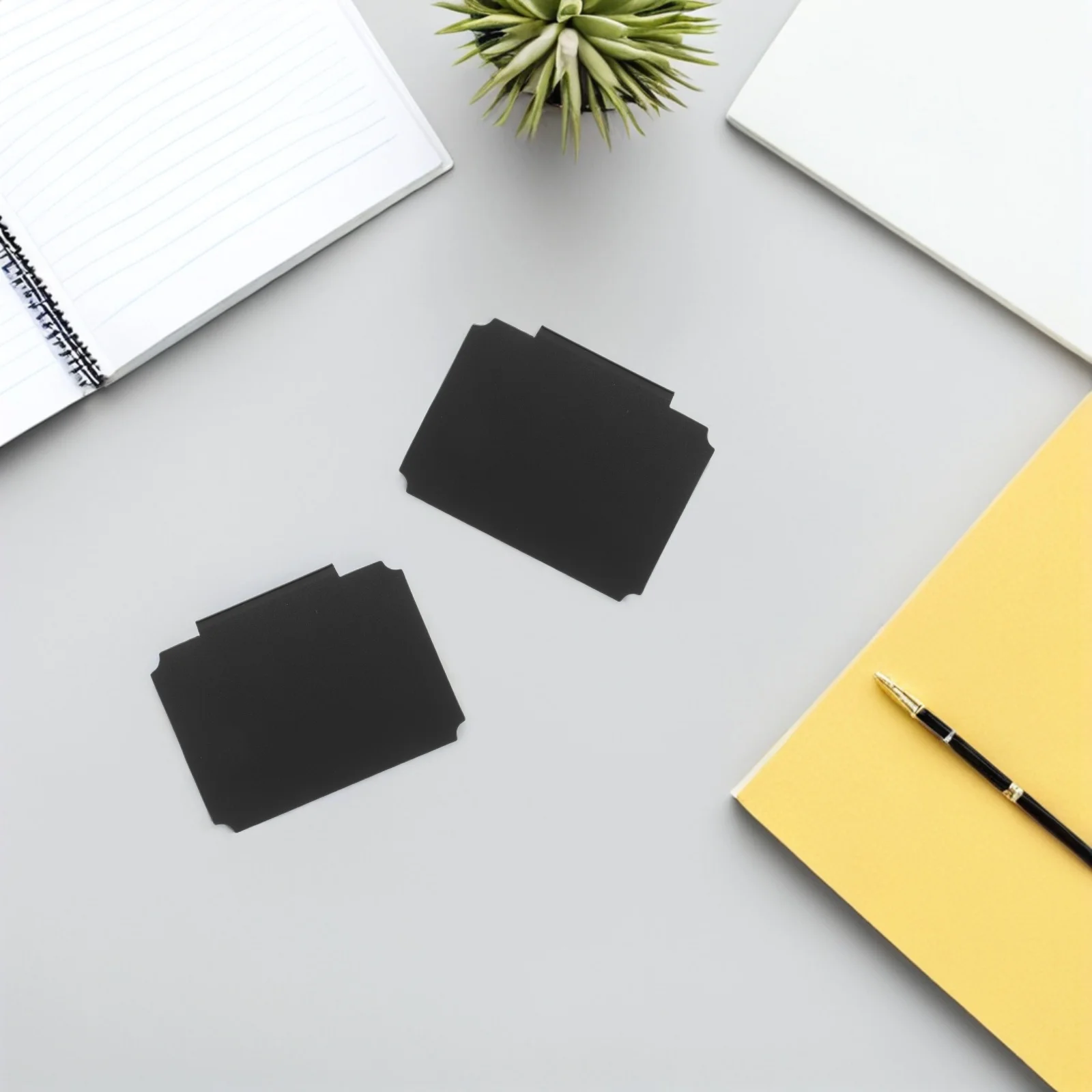 12 قطعة من حاملات الملصقات متعددة الاستخدامات باللون الأسود غير اللامع وقابلة لإعادة الاستخدام وقابلة للمسح لأرفف حاويات سلال المؤن #1