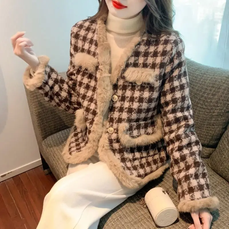 

Autumn and Winter Women Jacket Elegant High Grade Feeling Temperament Fur Edge Long Sleeve Pockets Vintage New Female Coat YL21