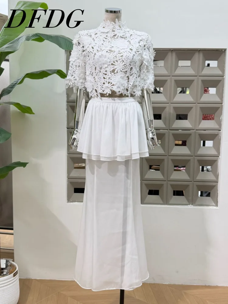 

DFDG женский дизайнерский комплект из двух предметов 2025 с цветочной вышивкой, кружевной топ для отпуска, мерцающая юбка-русалка, весенне-летний комплект