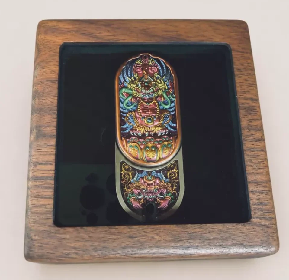 Used EDC EDC Blood Returning Magic Art Workshop Tibetan Dapeng Bird Titanium Alloy Anode fidget slider decompression toy
