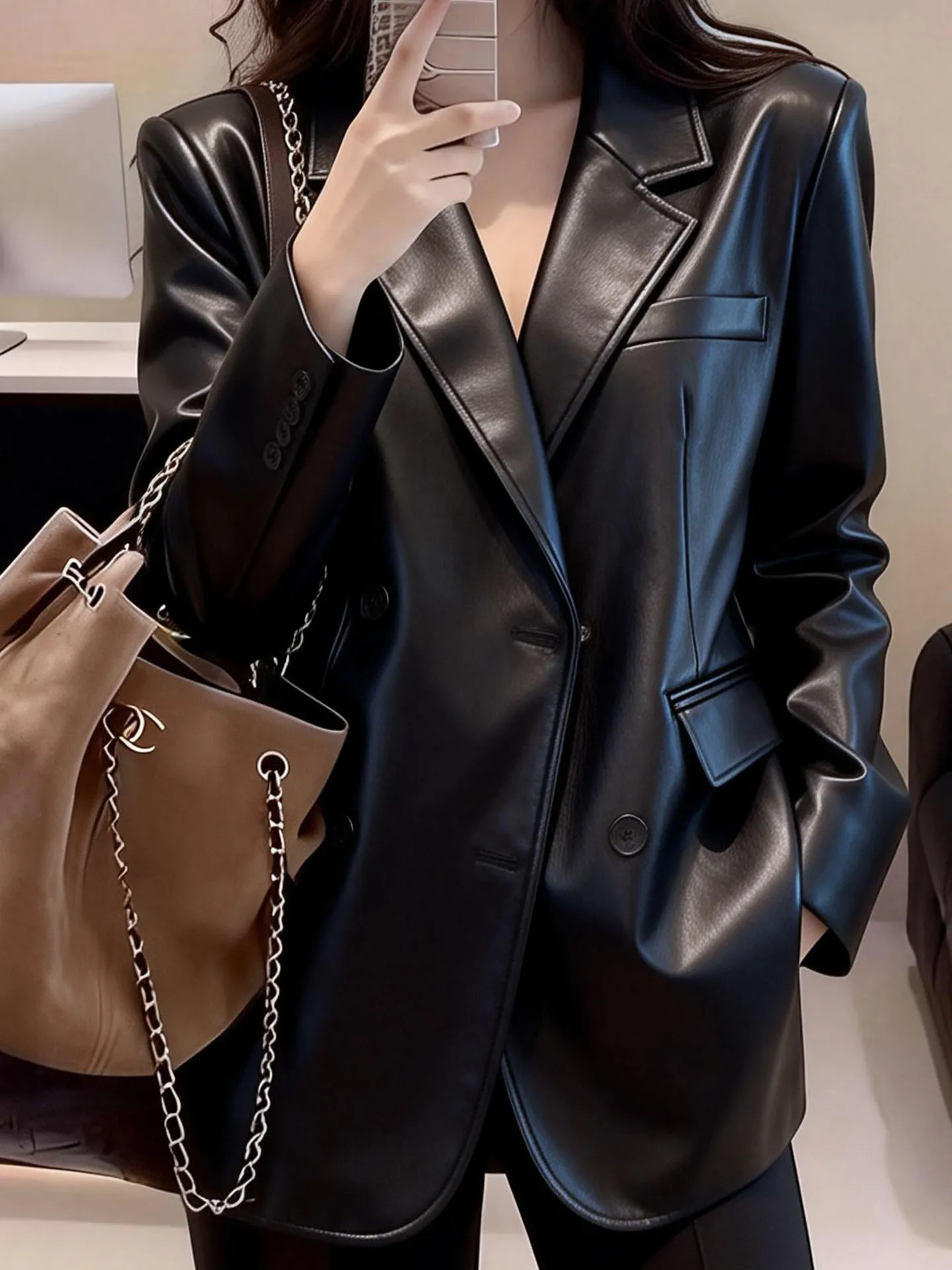 エレブラ レザー スーツ ジャケット レディース ファッション 春 2026 フリップカラー オルタナティブ アウターウェア ラグジュアリー センセーション スタンドフィット