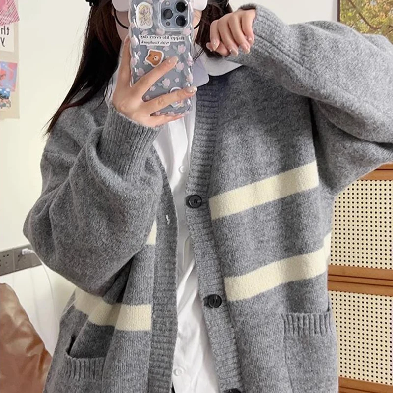 Autumn Winter V Neck Cardigans Women Korean Fashion Long Sleeve Stripe Sweater Coats Woman with Pocket Loose Cardiagn Female