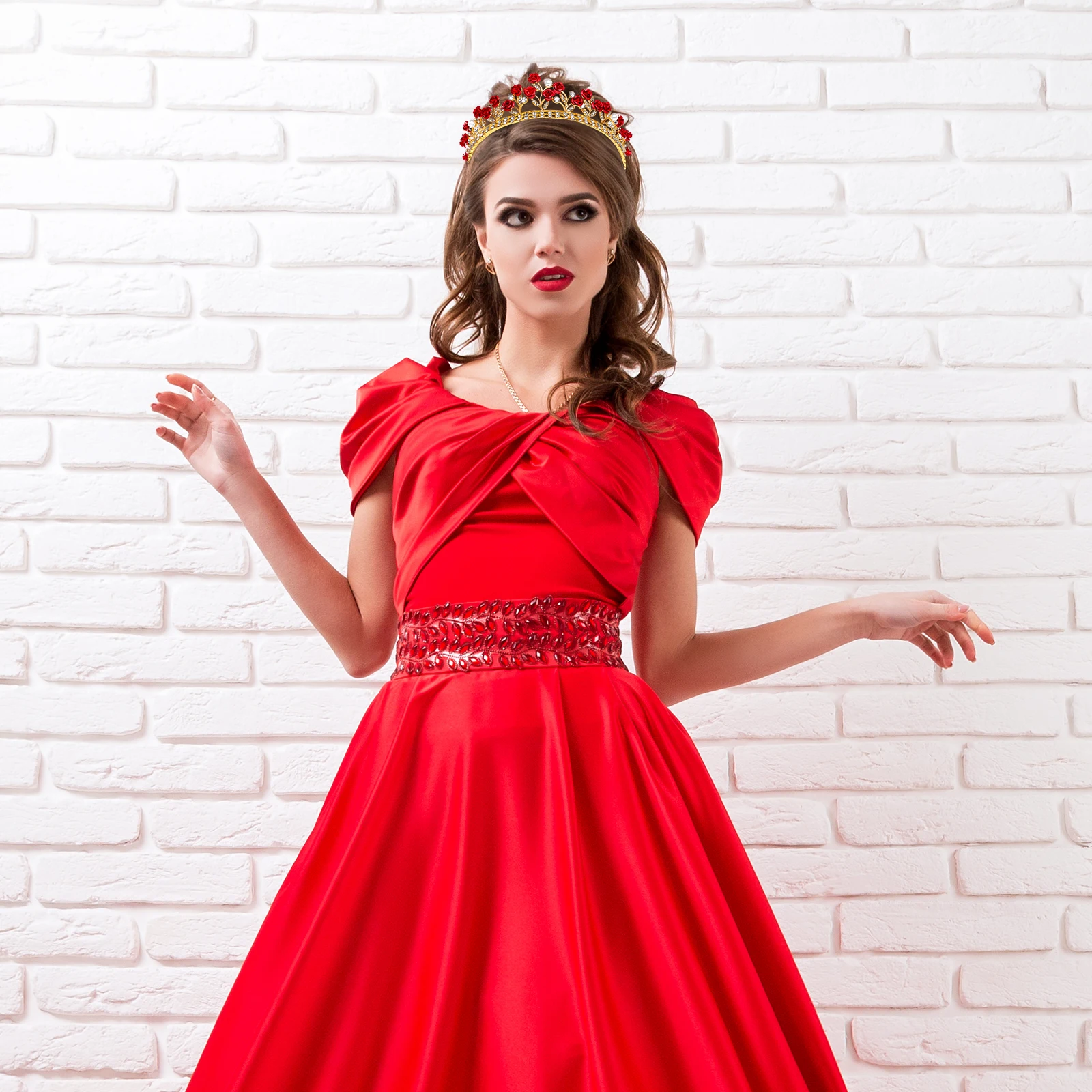 

Роза со стразами и кристаллами, свадебная корона для волос, свадебная тиара, головной убор невесты, вечерние свадебные волосы, корона, свадебная тиара