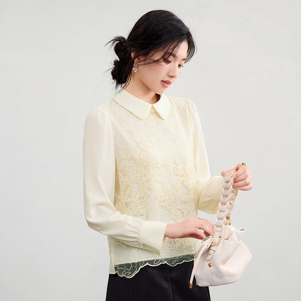 SENTUBILA Women's Bead Embroidered Blouse 2025 Autumn Turn-down Collar Wavy Edge Shirt Gentle Elegant Temperament Top 153VA2611