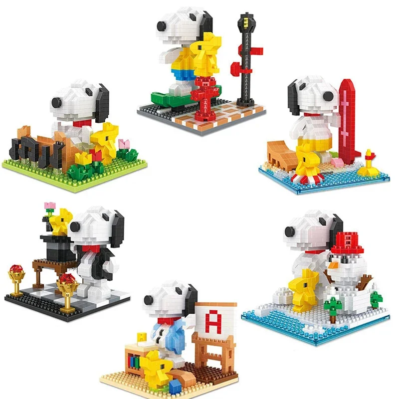 อะนิเมะ Snoopy Micro Building Blocks Assembly Street View ชุดฉากตัวละครสุนัขมินิอิฐรูปของเล่นสําหรับคริสต์มาสของขวัญ