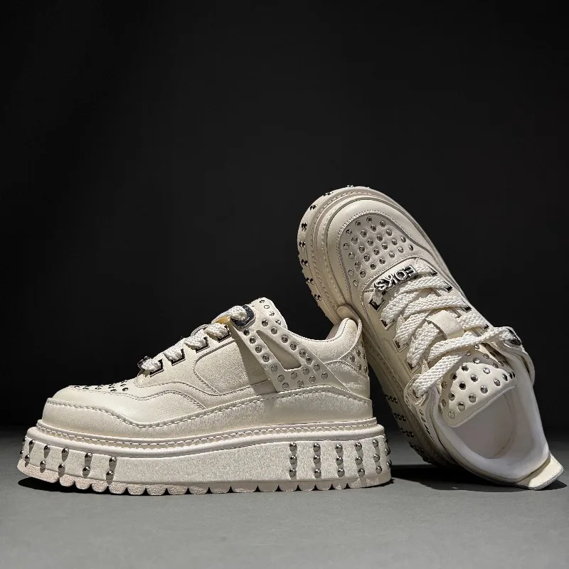 Genuine Leather White Board Shoes for Men's European Original Metal Rivet Design Casual Shoes Thick Sole Height Increasing Shoes