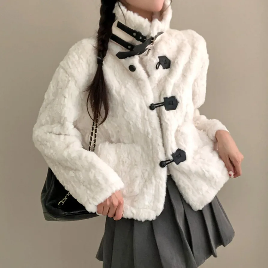 معطف نسائي أنيق ودافئ من فرو الخروف لفصلي الخريف والشتاء، بياقة عالية وألوان متباينة، تصميم عصري للتنقل اليومي بأكمام طويلة و... #4