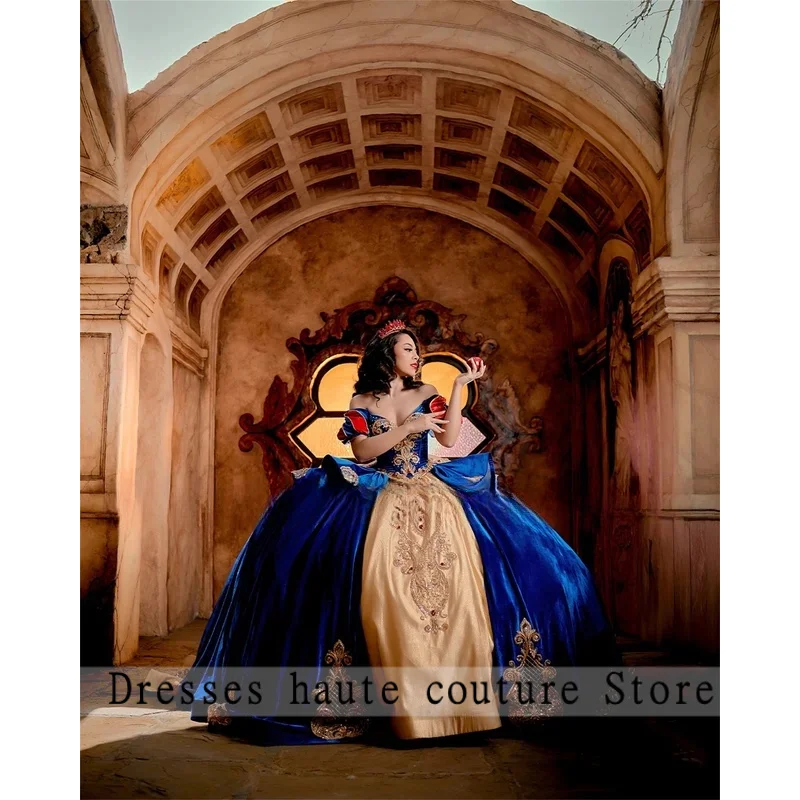 فساتين الأميرة Quinceanera للفتيات مزينة بكشكشة مكشوفة الكتف رداء مخملي Princesse Bleu Femm مخصص