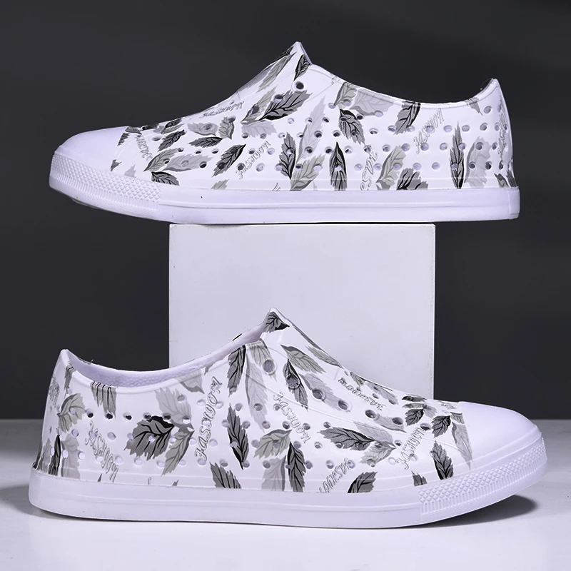 Designer Sandals EVA Beach Summer Sandal for Men Holey Breathable Shoe Men Garden Sandal Graffiti Outdoor Casual Shoes for Men - Image 5