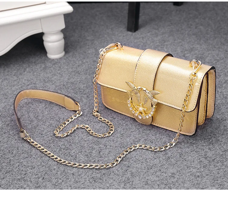 

Элегантная женская сумка через плечо из лакированной кожи, новинка 2023 года, через плечо с принтом ласточки, маленькая квадратная сумка на все случаи жизни